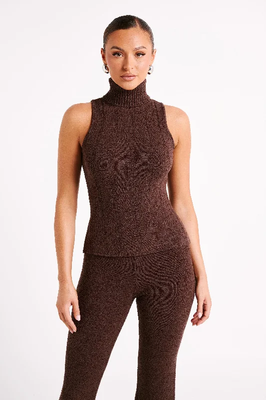 Angelina Ribbed Turtleneck - Chocolate