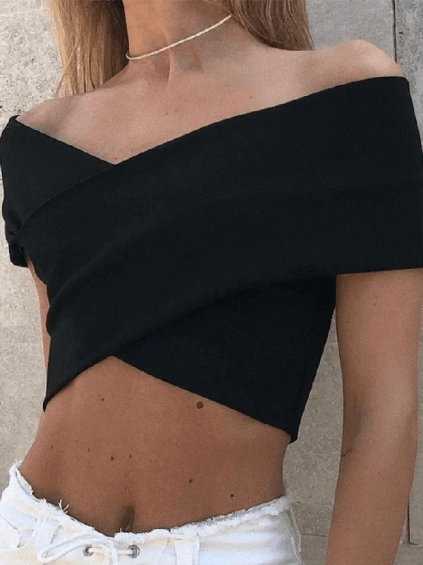 BerryBetty - Cross Over Black Crop Top