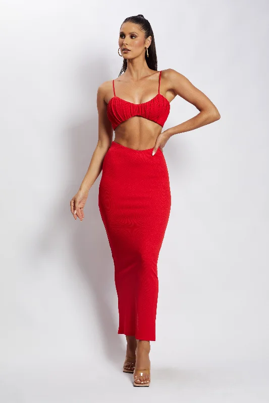 Jordan Ruched Front V Front Top - Red