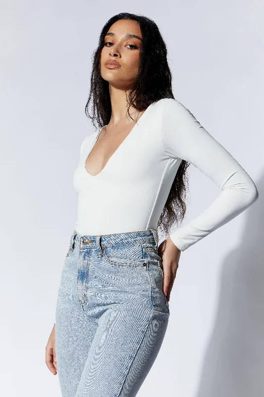 Nia Long Sleeve V Neck Bodysuit - White